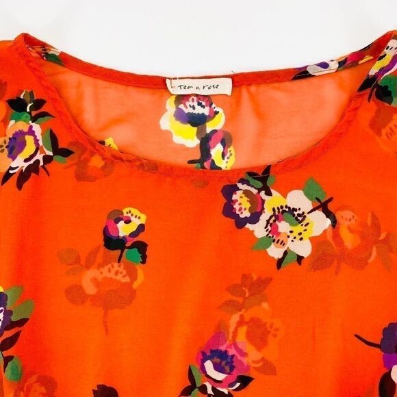 Tea n Rose Floral Sheer Top Short Dolman Sleeves - Picture 7 of 9